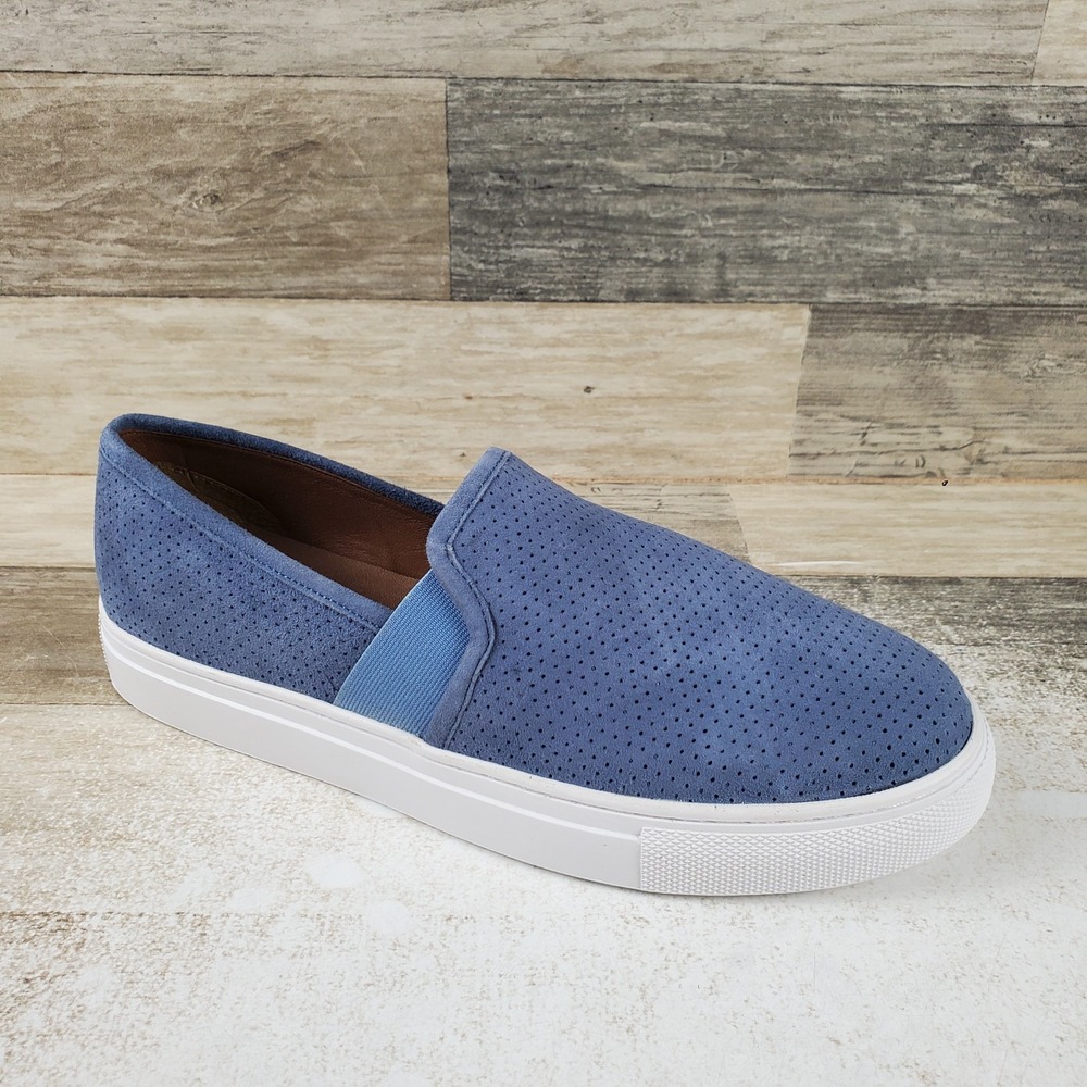 Coldwater Creek Loafer Shoes Sz 9.5 M Blue Suede Slip On Round Toe Comfort